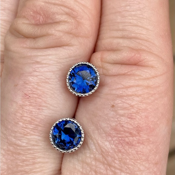 Jared New Sterling silver sapphire stud earrings - Picture 3 of 6
